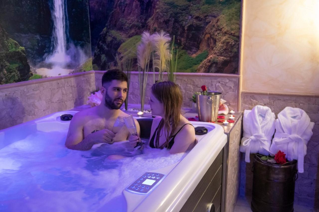 Apartamento Estrella Sauna Spa Jacuzzi Alhama de Aragón Eksteriør billede