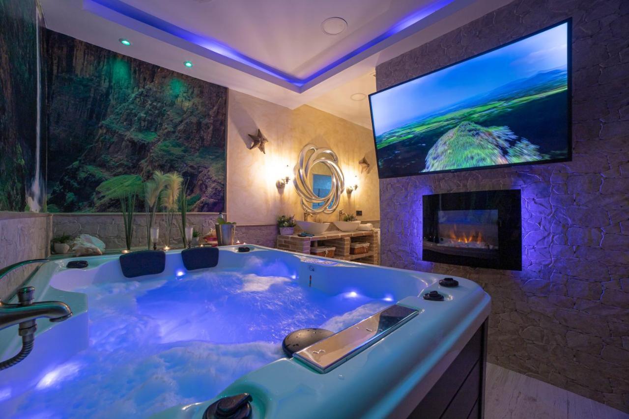 Apartamento Estrella Sauna Spa Jacuzzi Alhama de Aragón Eksteriør billede