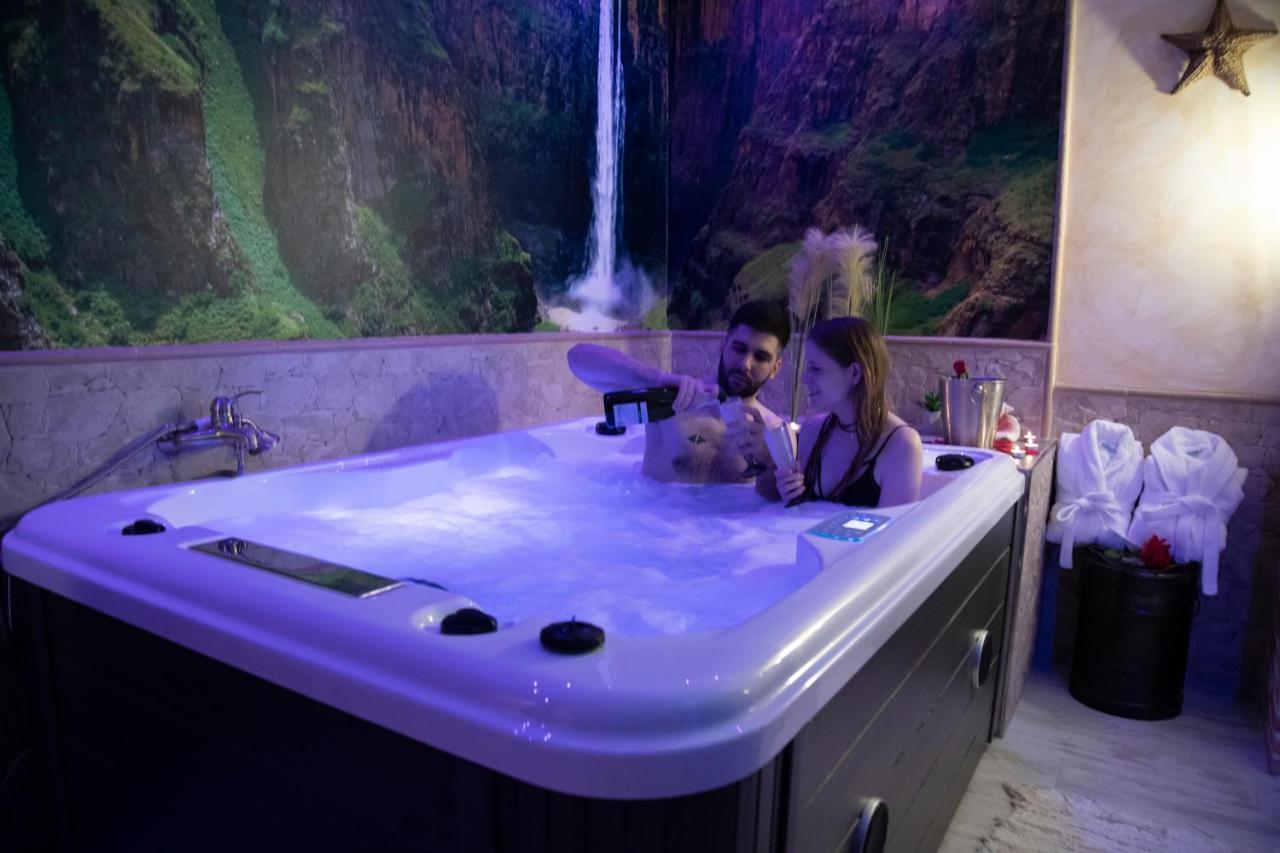 Apartamento Estrella Sauna Spa Jacuzzi Alhama de Aragón Eksteriør billede