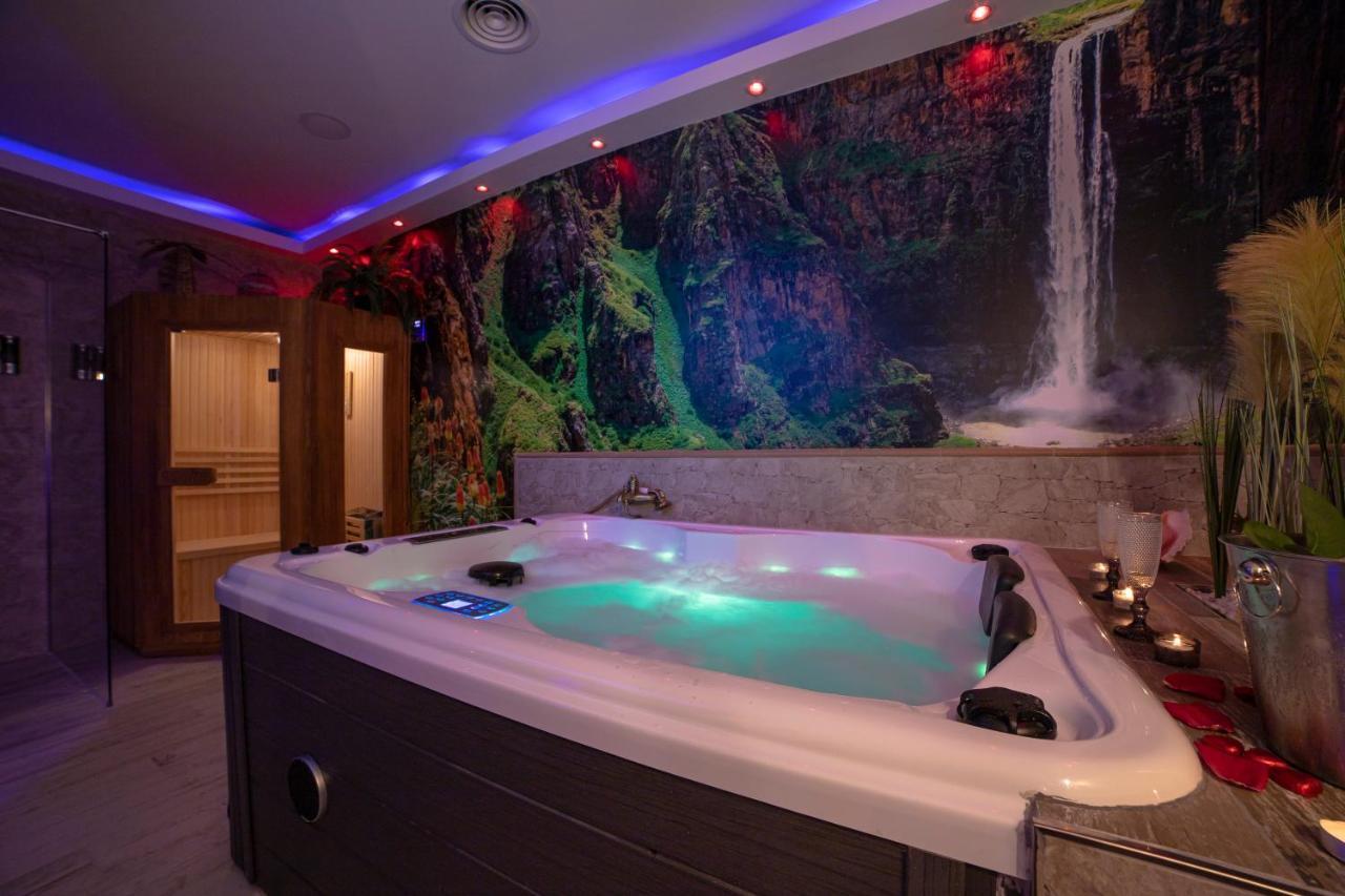 Apartamento Estrella Sauna Spa Jacuzzi Alhama de Aragón Eksteriør billede