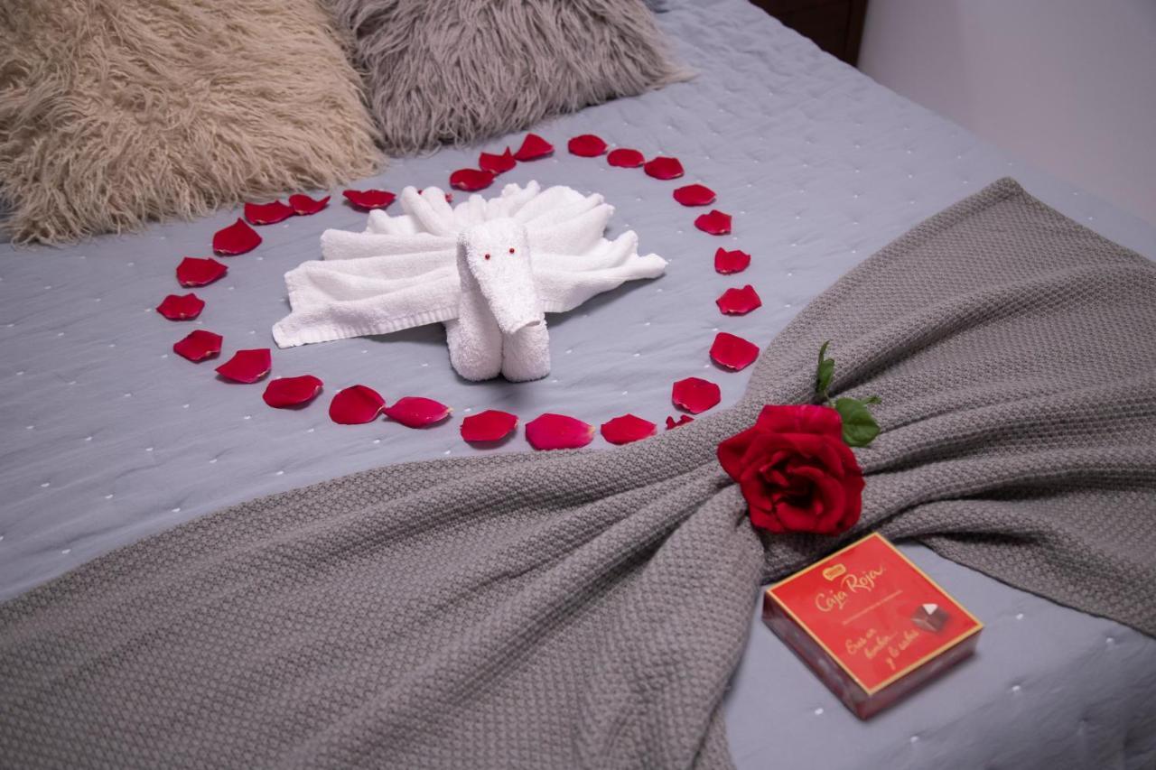 Apartamento Estrella Sauna Spa Jacuzzi Alhama de Aragón Eksteriør billede