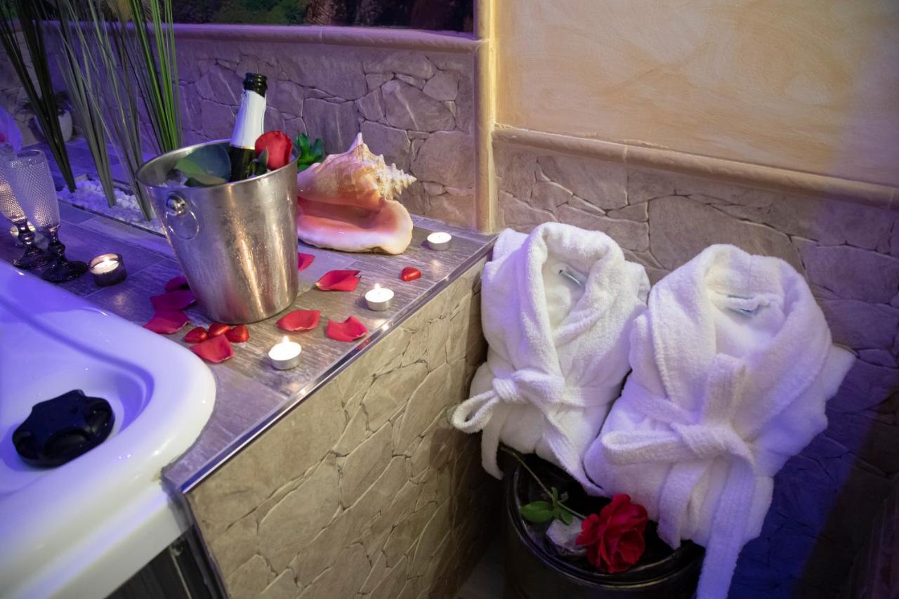 Apartamento Estrella Sauna Spa Jacuzzi Alhama de Aragón Eksteriør billede